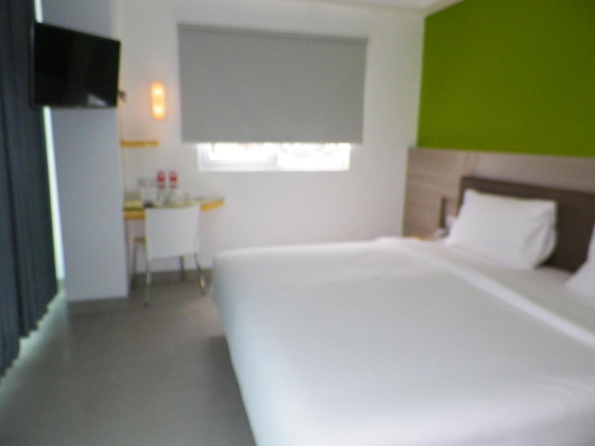 Amaris Hotel Malioboro - Jogja Jogjakarta Buitenkant foto